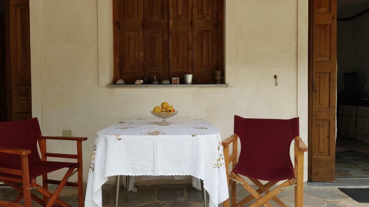 Ample Modern Country Home Νέα Επίδαυρος Εξωτερικό φωτογραφία