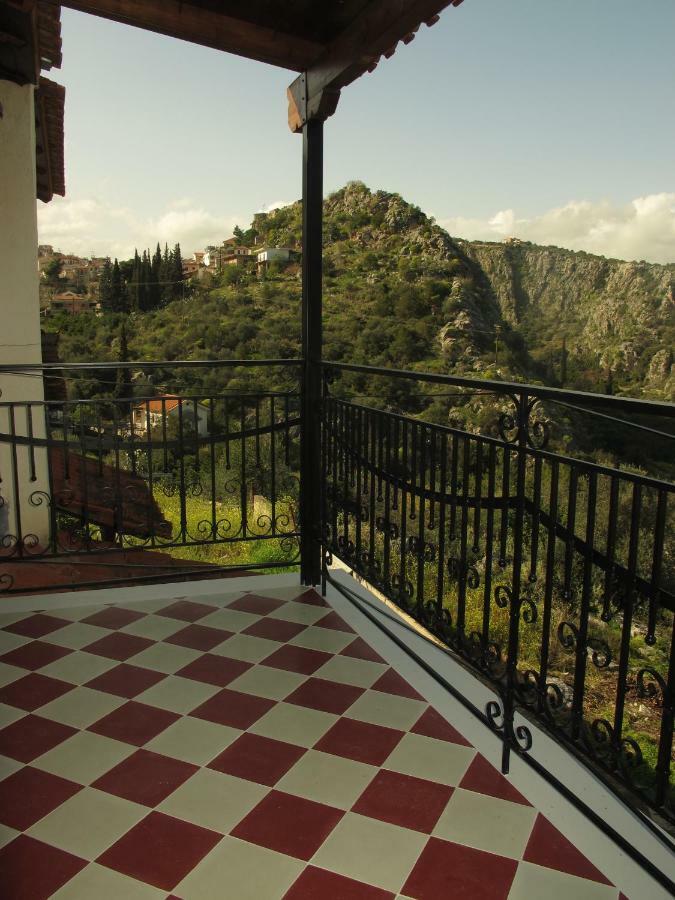 Ample Modern Country Home Νέα Επίδαυρος Εξωτερικό φωτογραφία